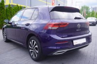VW Golf VIII 1.5 eTSI DSG Active