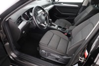 VW Passat Variant 1.5 TSI DSG Business