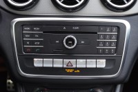 Mercedes-Benz CLA 200 AMG Line