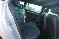 VW Passat Variant 1.5 TSI R-Line DSG