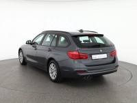 BMW 320 320d Touring Advantage