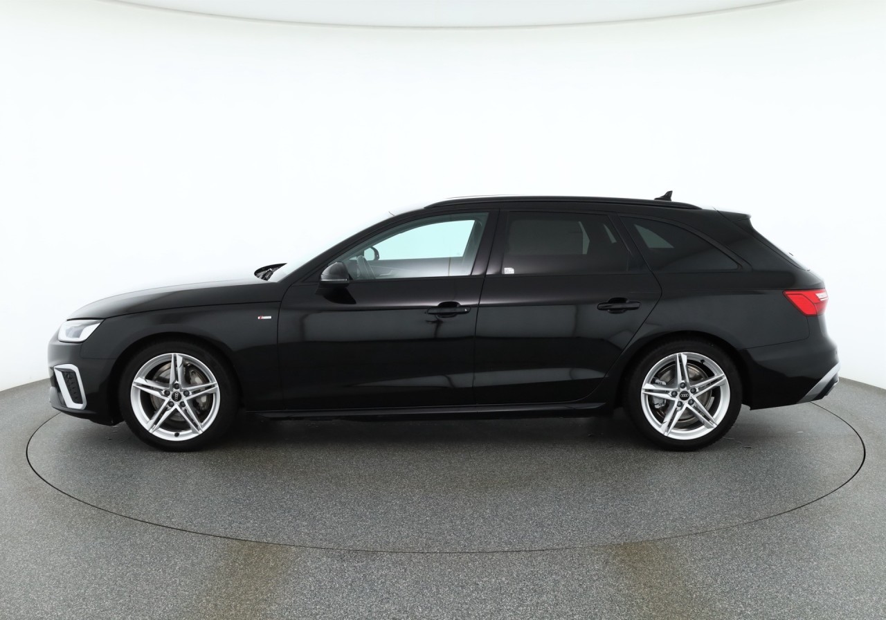 Audi A4 Avant 40 TDI S-line