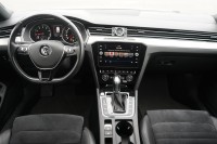 VW Passat Variant 1.5 TSI DSG R-Line