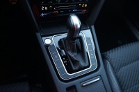 VW Passat Variant 2.0 TSI DSG R-Line