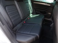 VW Passat Variant 1.5 TSI R-Line DSG