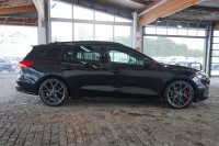Ford Focus Turnier 2.0 ST