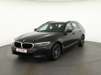 BMW 520i Luxury Line LED Navi ACC Kamera AHK Leder