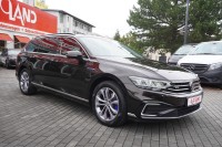 VW Passat Variant GTE