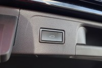 VW Passat Variant 2.0 TDI DSG Elegance R-Line