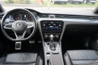 VW Passat Variant 2.0 TSI DSG R-Line