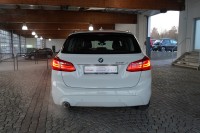 BMW 225 xe