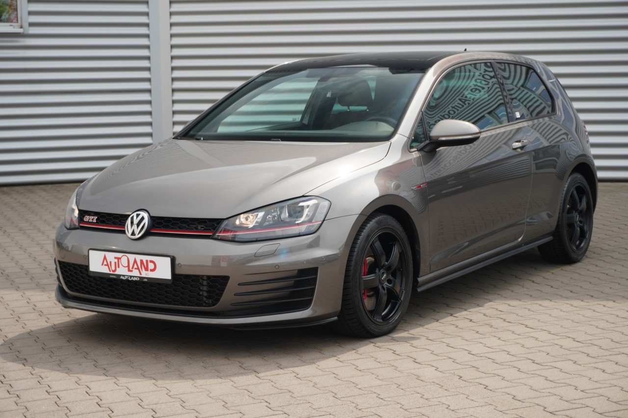VW Golf VII 2.0 GTI Performance BMT
