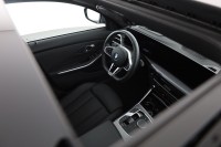 BMW 320 320i Touring M Sport Aut.