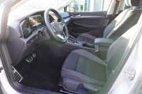 VW Golf VIII 1.0 eTSI Active