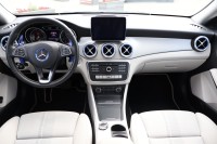 Mercedes-Benz CLA 250 AMG Line