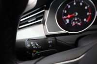 VW Passat Variant 1.5 TSI DSG Business