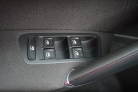 VW Golf VII Variant 1.6 TDI DSG