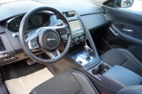 Jaguar E-Pace E-PACE 2.0 Basis AWD