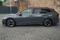 VW Golf VIII Variant 1.5 eTSI R-Line DSG