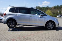 VW Touran 1.5 TSI DSG R-line