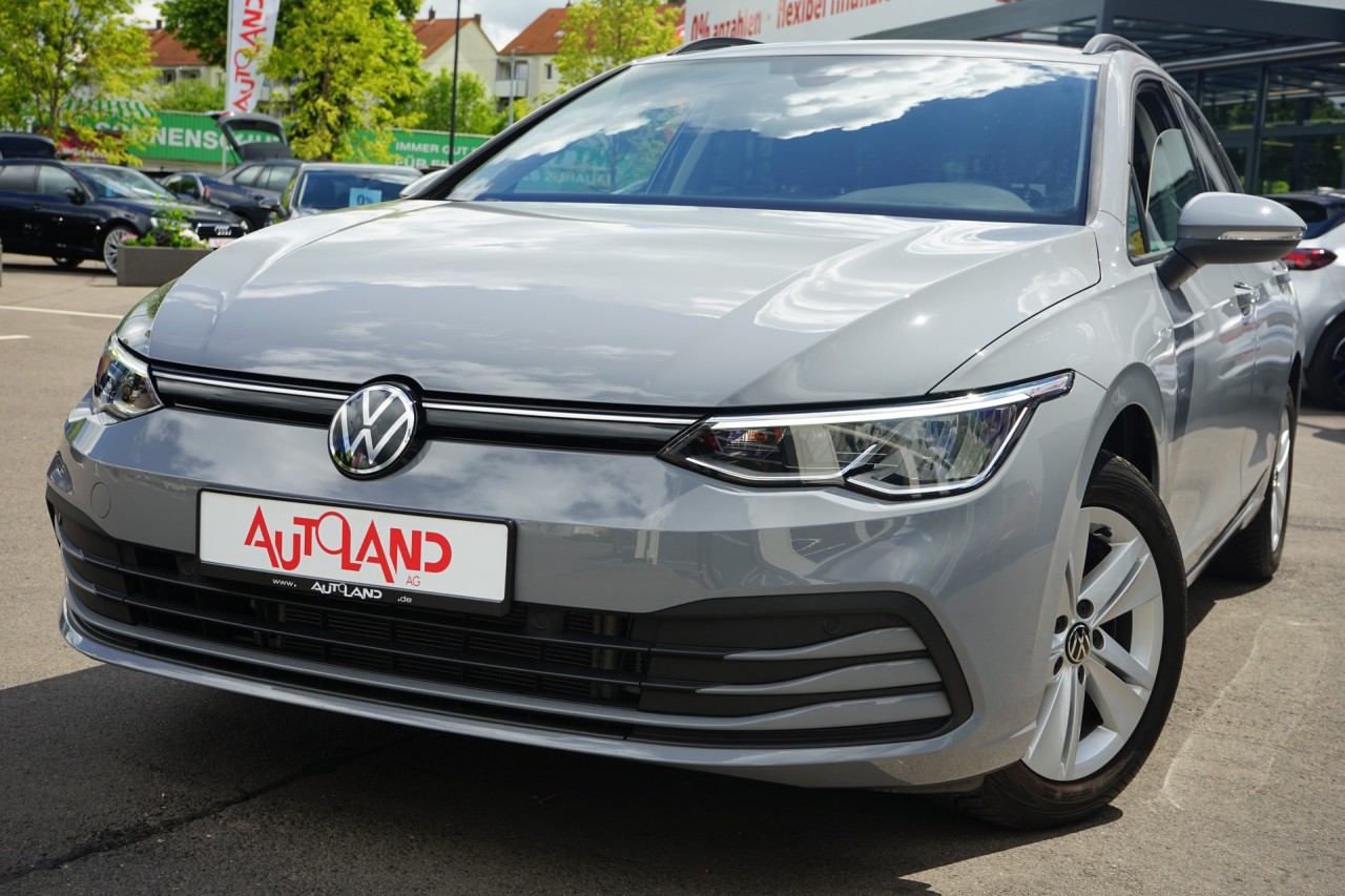 VW Golf VIII Variant 1.0 TSI