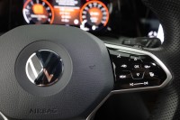 VW Golf VIII Variant 1.5 eTSI R-Line