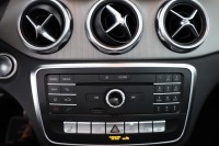 Mercedes-Benz GLA 180 7G-DCT Urban