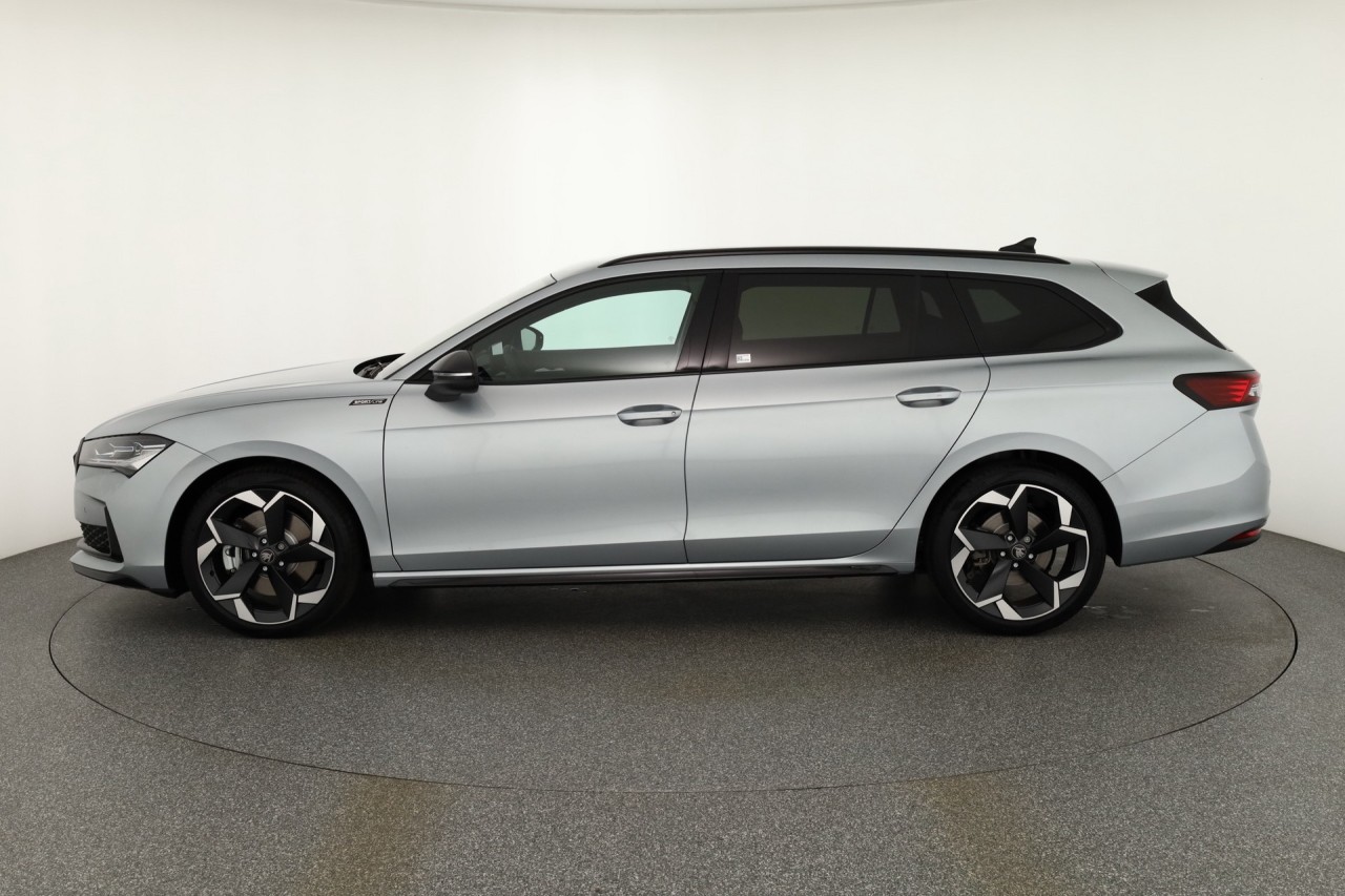 Skoda Superb Combi Sportline 2.0 TSI DSG