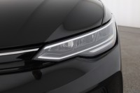 VW Golf VIII Variant 1.5 eTSI Goal