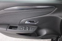 Opel Corsa F 1.2 GS EAT8