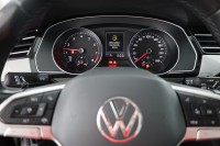 VW Passat Variant 1.5 TSI DSG Business