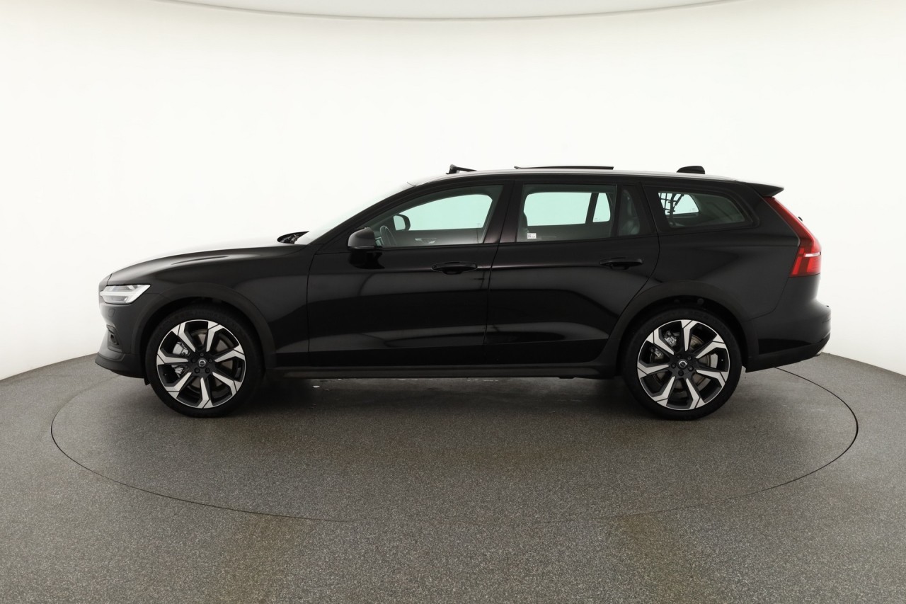 Volvo V60 T5 Cross Country AWD
