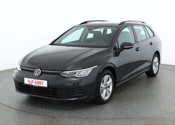 VW Golf VIII Variant 1.0 eTSI DSG