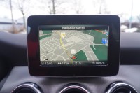 Mercedes-Benz GLA 180 AMG Line