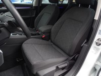 VW Golf VIII Variant Life eTSI