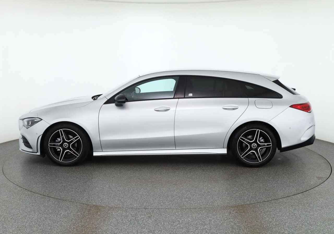 Mercedes-Benz CLA 180 SB AMG Line