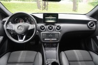 Mercedes-Benz A 220 A220 4Matic Urban 4-Matic 7G-DCT