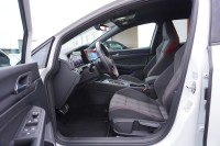 VW Golf VIII 2.0 GTI DSG