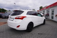 Hyundai i30 i30cw 1.6 CRDi Automatik