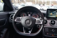 Mercedes-Benz CLA 200 AMG Line
