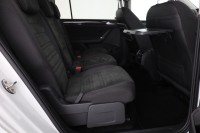 VW Touran 1.5 TSI Highline R-Line