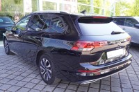 VW Golf VIII Variant 1.0 Active