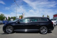 VW Passat Variant 2.0 TSI 4Motion R-LINE