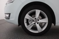 Skoda Rapid 1.0 TSI Clever Spaceback