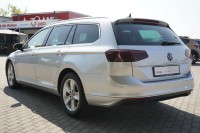 VW Passat Variant 2.0 TDI Business 4Motion DSG