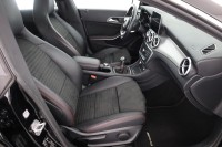 Mercedes-Benz CLA 200 Shooting Brake AMG Line