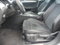 VW Passat Variant 1.4 TSI Highline R-Line