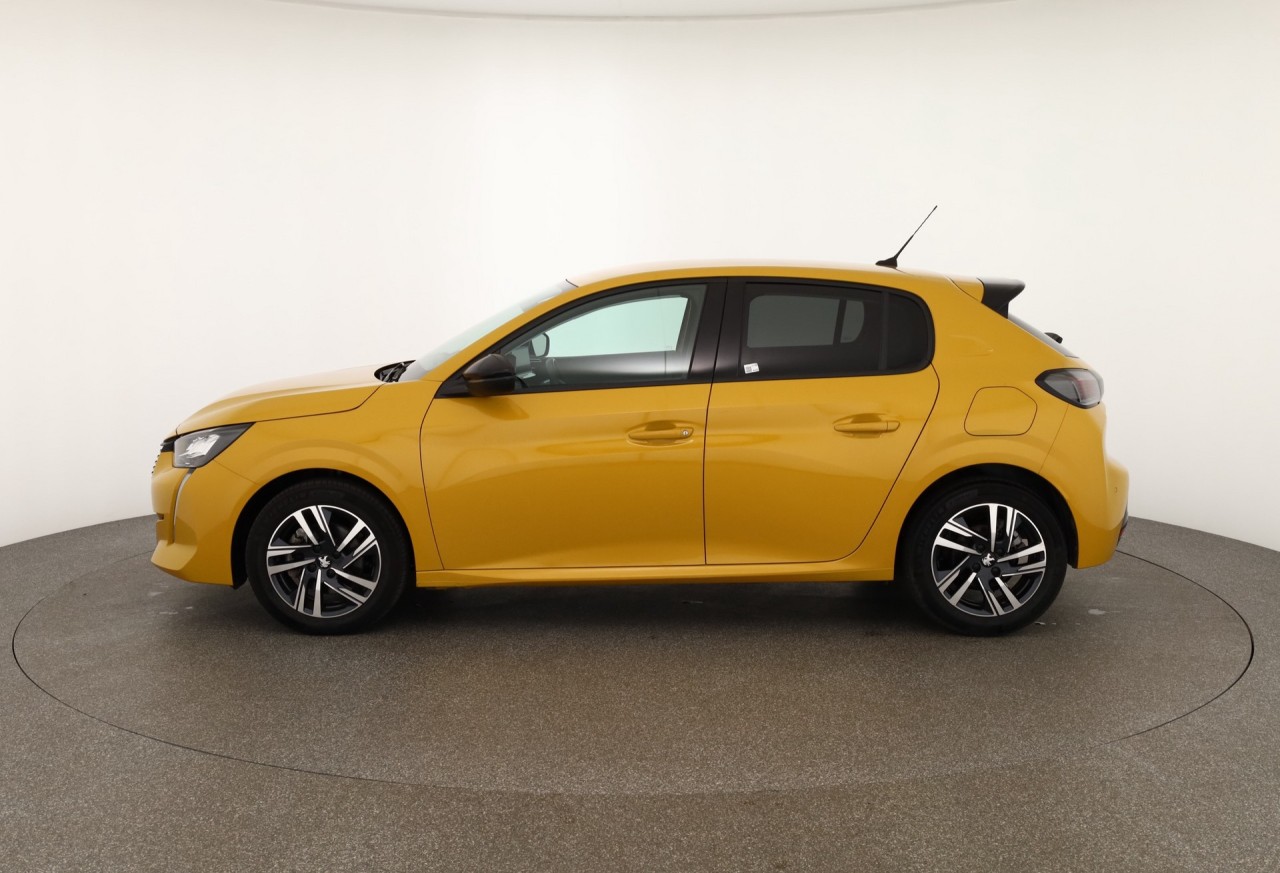 Peugeot 208 1.2 PureTech AT