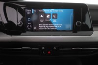VW Golf VIII Variant 1.0 TSI