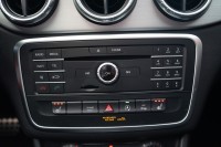 Mercedes-Benz CLA 200 AMG Line